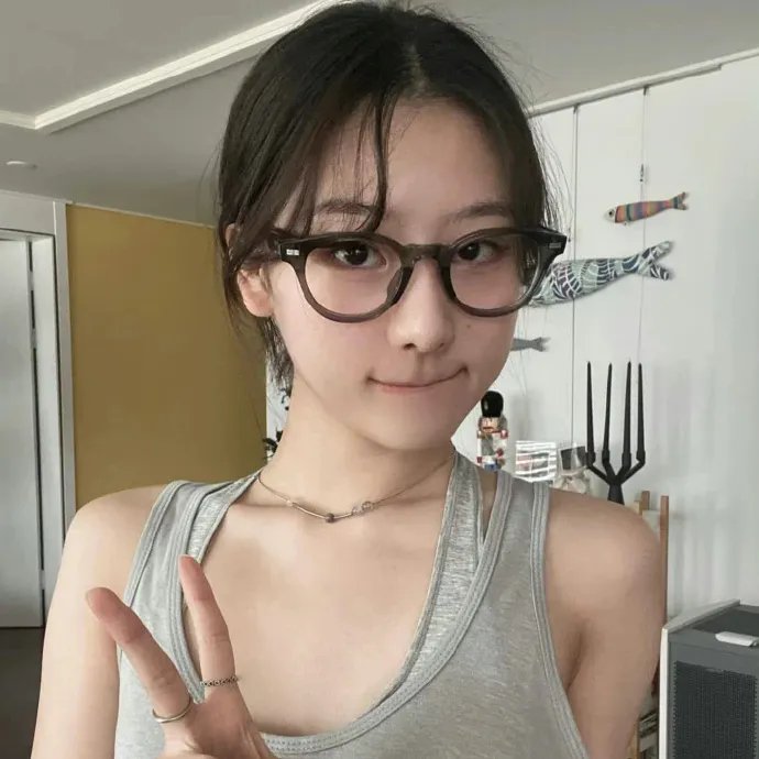 住在我身体里的那个她